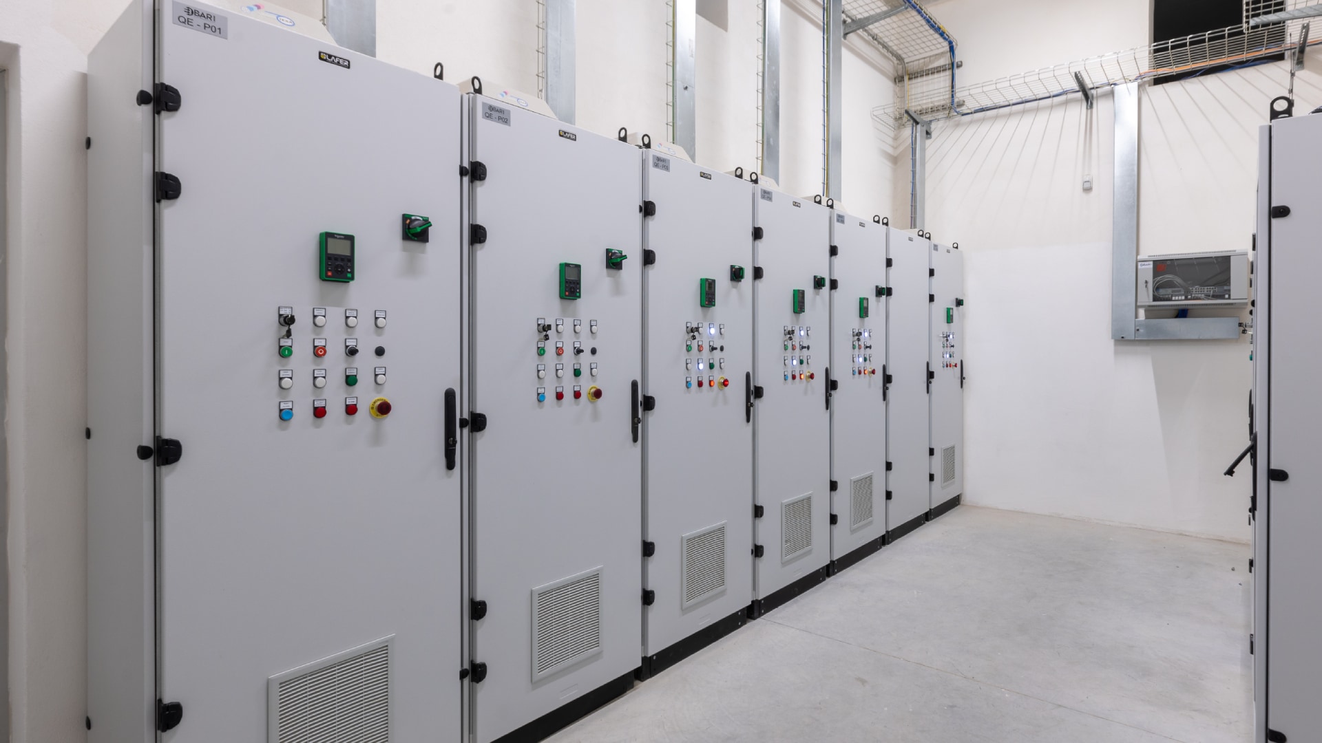 Impianti industriali sfondo